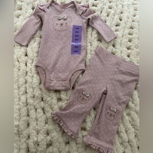 Adorable Bear Print Baby Outfit